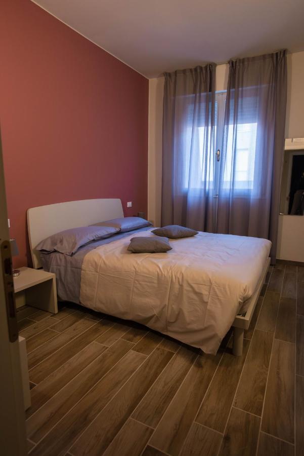 Hotel Cavallo Bianco Reggiolo Exterior photo